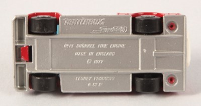 Lot 64 - Matchbox Superfast 13c Snorkel Fire Engine WHITE HOIST + SILVER PAINTED BASE