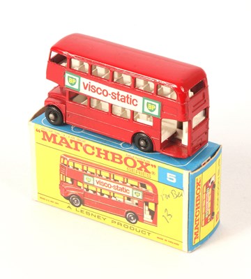 Lot 47 - Matchbox Regular Wheels 5d London Routemaster Bus "BP Visco-static" Decals + RARE TYPE F2 BOX