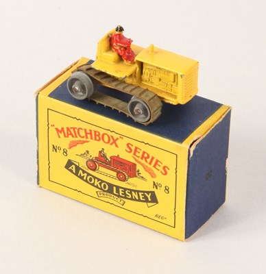 Lot 66 - Matchbox Regular Wheels 8a Caterpillar Tractor - Stannard Code 4 RARE PALE YELLOW WITH RED DRIVER