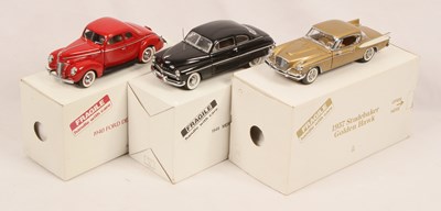 Lot 6 - Danbury Mint 1:24th Scale Group Of 3x American Cars.