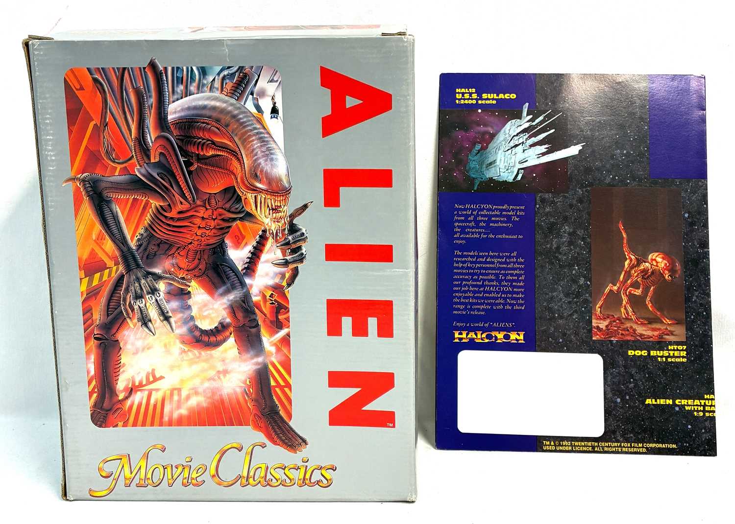 Lot 416 - Halcyon Movie Classics Alien 1/5 scale PVC