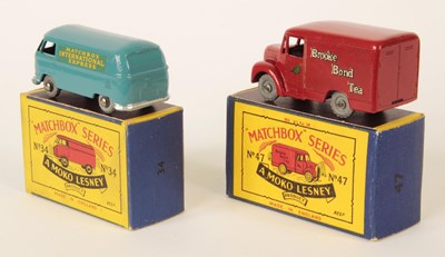 Lot 85 - Matchbox Regular Wheels Pair of 1950's Issue Commercial Vehicles.