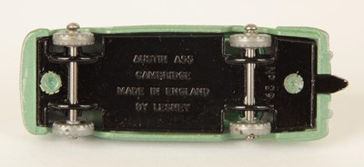 Lot 93 - Matchbox Regular Wheels 29b Austin A55 Cambridge - Stannard Code 2
