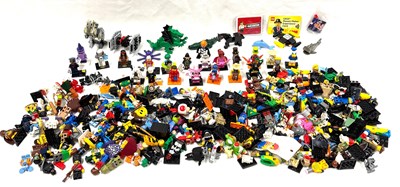 Lot 60 - Large quantity of Lego