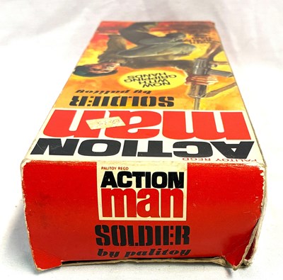 Lot 79 - Palitoy vintage Action Man Soldier (1975) Flock Head blonde Hair, Gripping Hands MIB