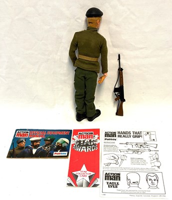 Lot 87 - Palitoy vintage Action Man Soldier (1977) Flock Head blonde Hair, Gripping Hands, Eagle Eyes (dark trousers) MIB