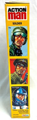 Lot 88 - Palitoy vintage Action Man Soldier (1977) Flock Head blonde Hair, Gripping Hands, Eagle Eyes (light trousers) MIB